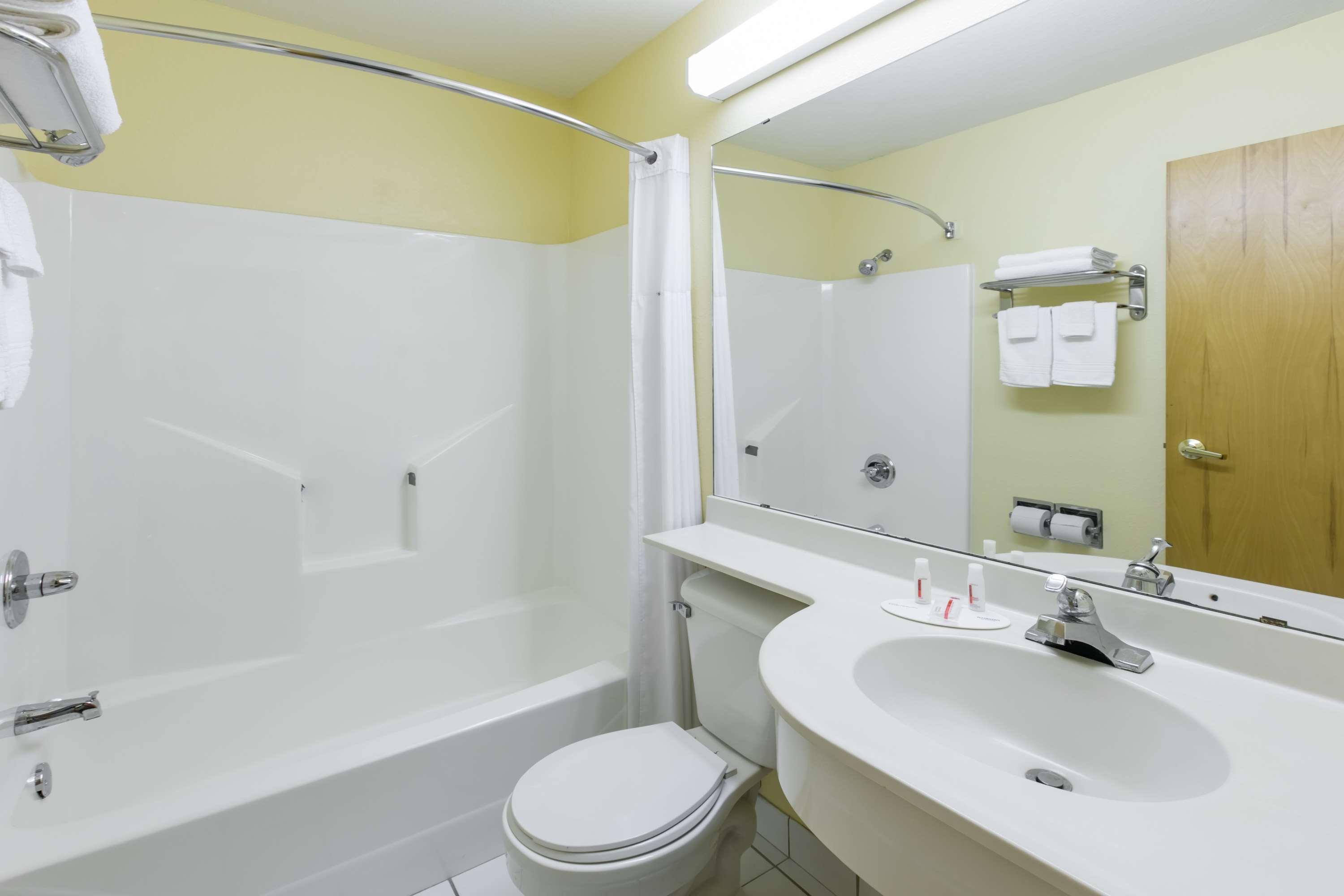 Days Inn Pryor Creek Ngoại thất bức ảnh