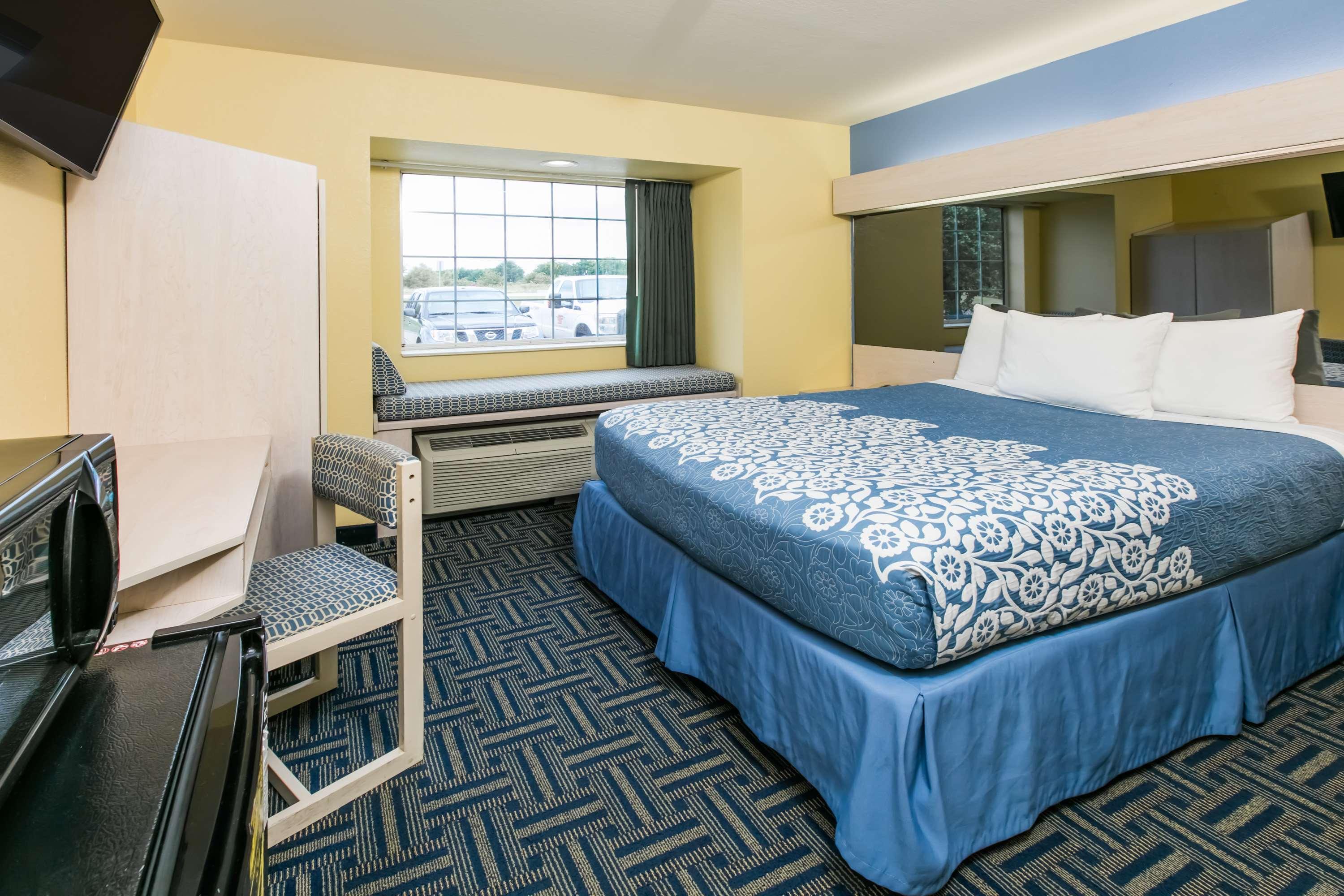 Days Inn Pryor Creek Ngoại thất bức ảnh