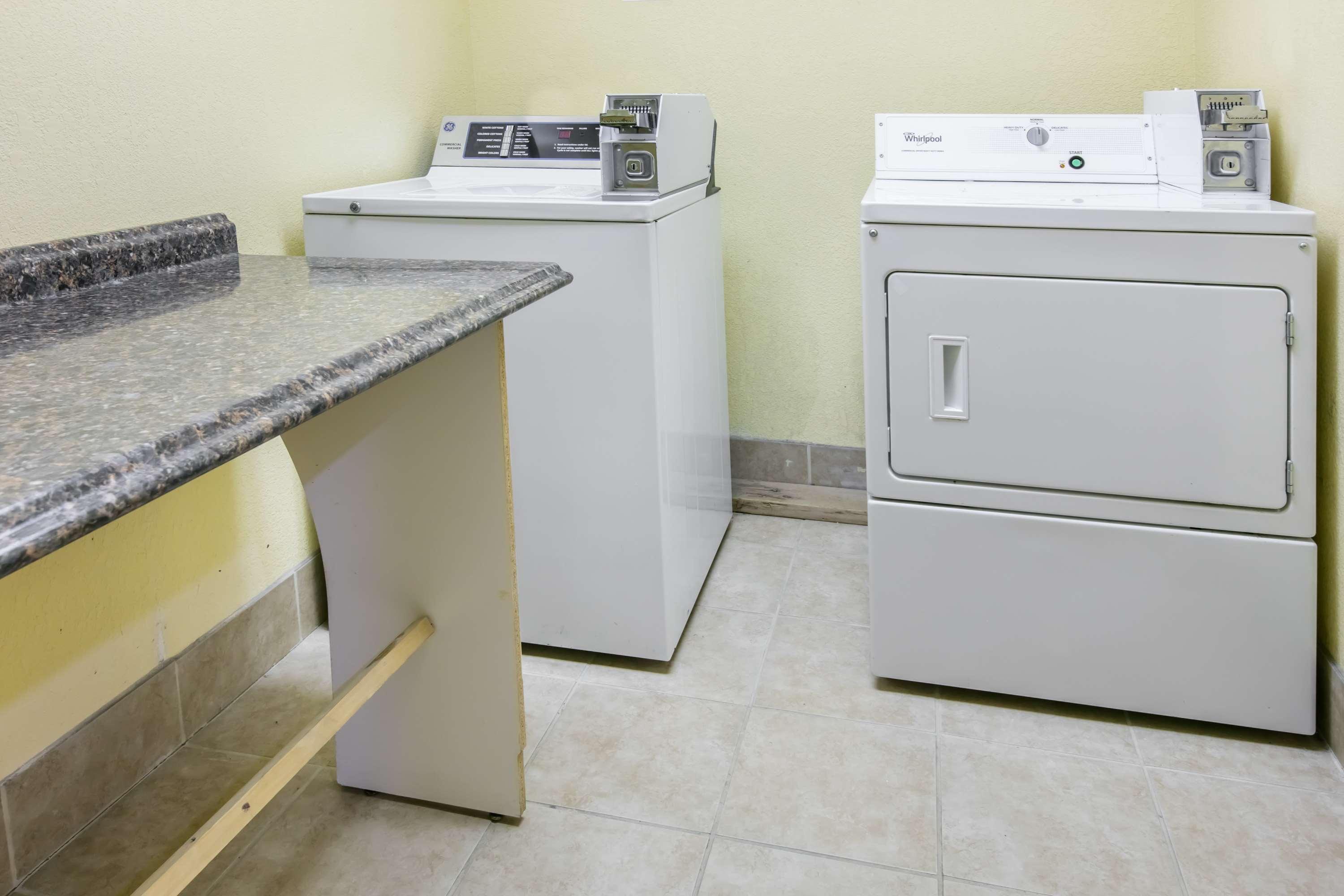 Days Inn Pryor Creek Ngoại thất bức ảnh