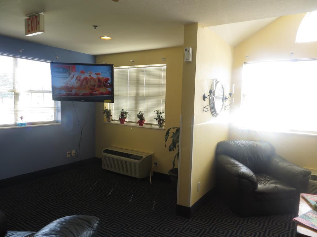 Days Inn Pryor Creek Ngoại thất bức ảnh